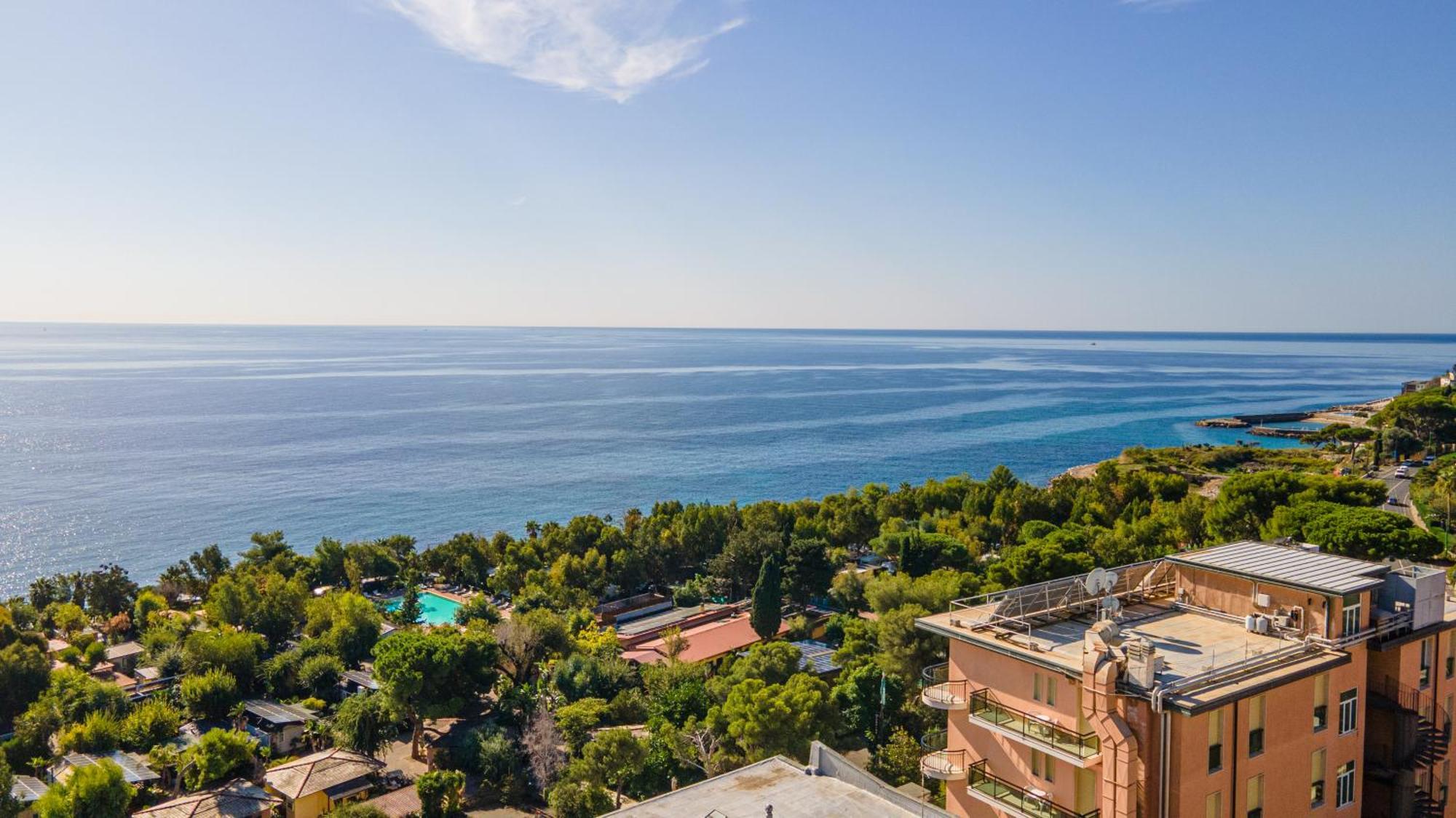 Bobby Executive Hotel Sanremo Exterior photo