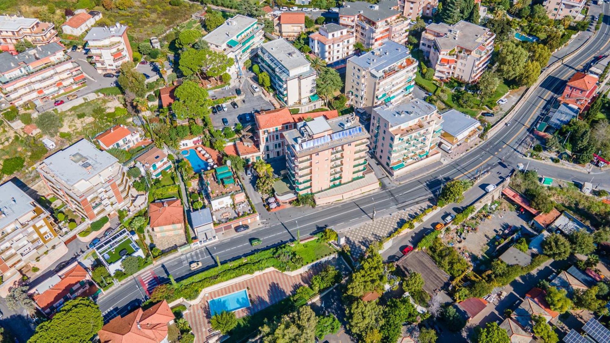 Bobby Executive Hotel Sanremo Exterior photo