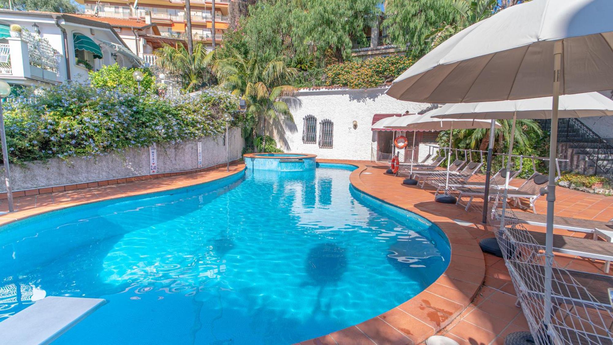 Bobby Executive Hotel Sanremo Exterior photo